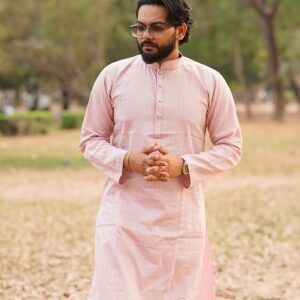 ঐতিহ্যে আধুনিকতার ছোঁয়া — বণিক পাঞ্জাবি।